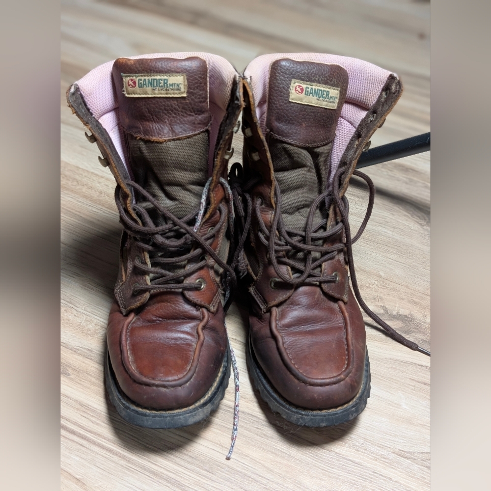 Gander Mountain Boots Men's size 10